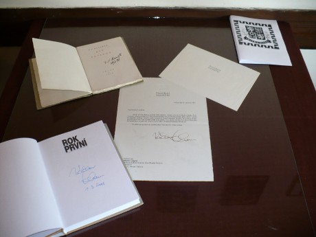 Autogramy prezidentů Klause a Masaryka